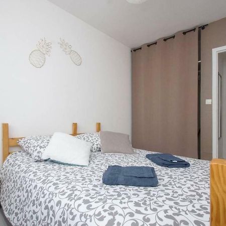 Appartement 2 Chambres - Parking Prive แรนส์ ภายนอก รูปภาพ