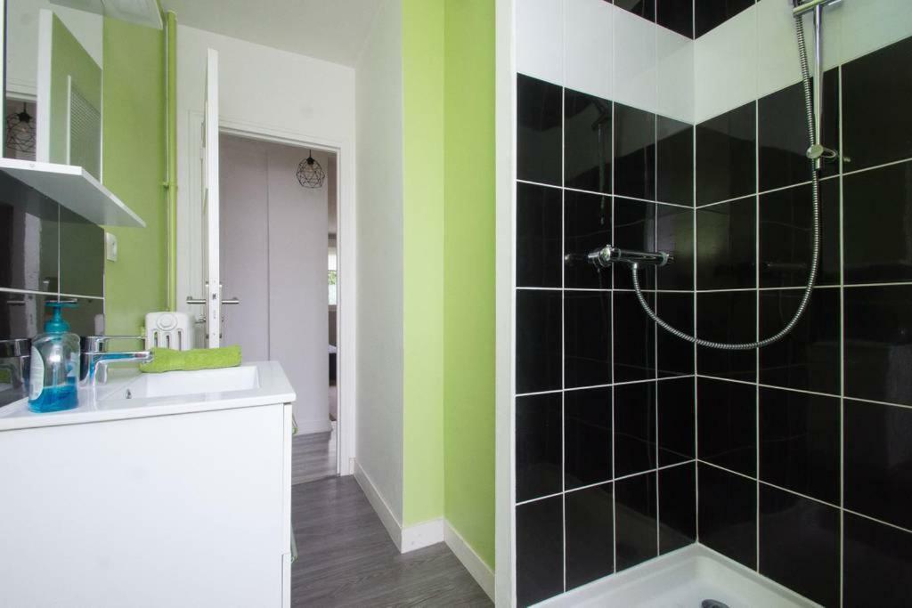 Appartement 2 Chambres - Parking Prive แรนส์ ภายนอก รูปภาพ